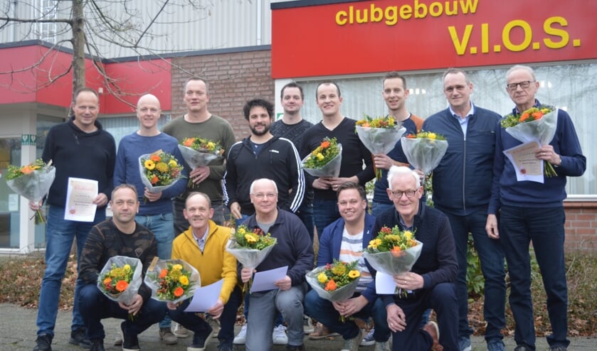 Een aantal gehuldigde leden van VIOS tijdens de nieuwjaarsreceptie.