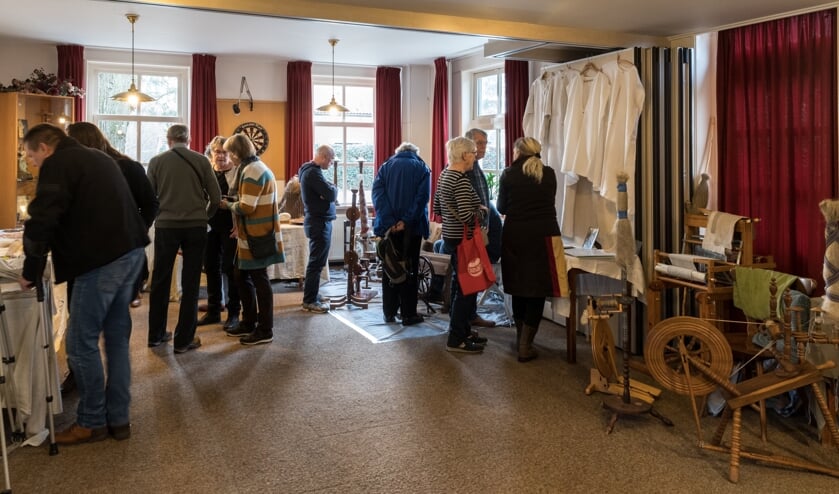 In onze huidige maatschappij is er steeds meer belangstelling voor duurzame, eerlijke, biologische en klimaatneutrale kleding.