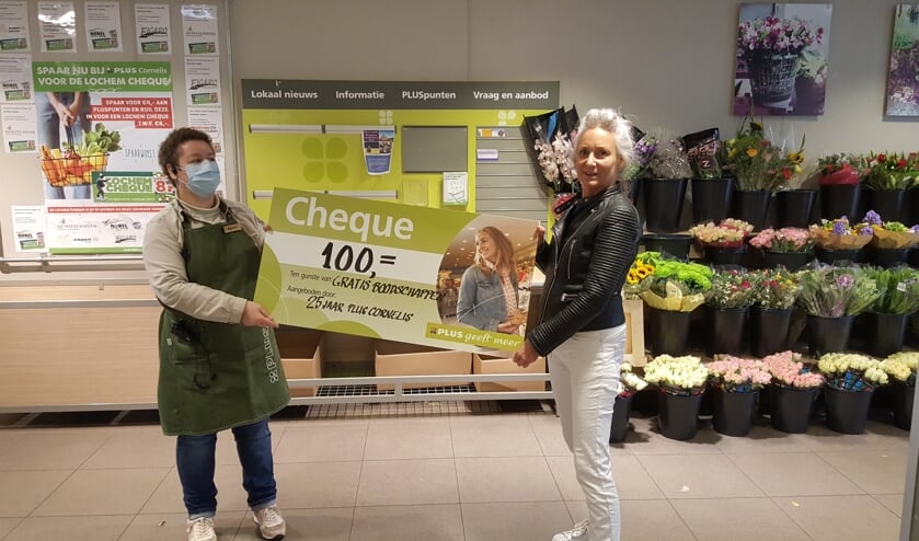 Bij PLUS Cornelis wordt momenteel elke dag iemand blij gemaakt met gratis boodschappen ter waarde van 100 euro. Foto: PLUS Cornelis