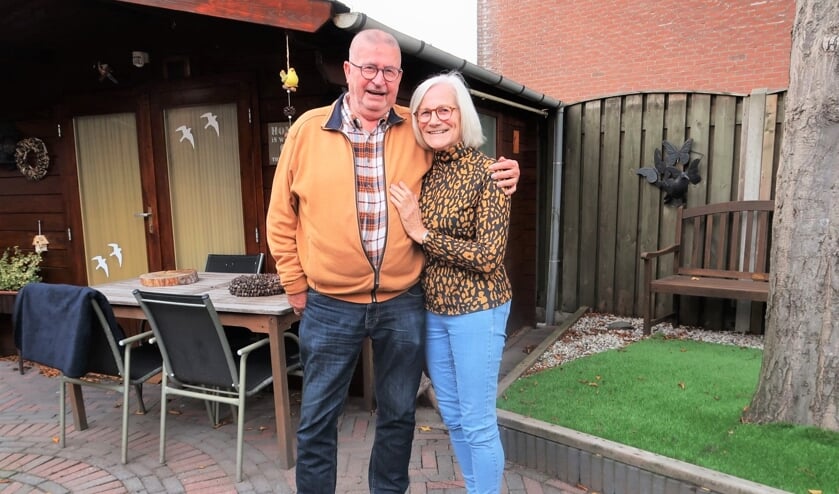 Bennie Gebbink met partner Mia Knuever. Foto: Theo Huijskes