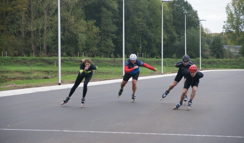 Vanaf 1 november kunnen de skeelerleden van de WIJV corona-proof gebruik maken van het nieuwe schaats- en skeelercomplex aan de Bataafseweg. Foto: PR WIJV