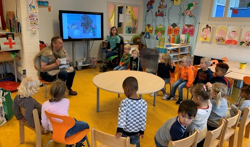 Fred Diks, schrijver van de Koen Kampioen-boeken, was te gast op Het Simmelink. Foto: PR