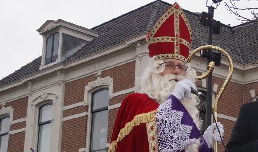 Sint n icolaas komt wel naar Dinxperlo, maar laat zich alleen online zien, dit jaar. Foto; Frank Vinkenvleugel