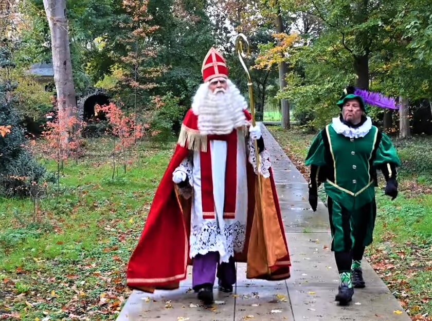 <p>Natuurlijk zijn Sint en Piet wel aangekomen in Aalten. Foto: PR</p>