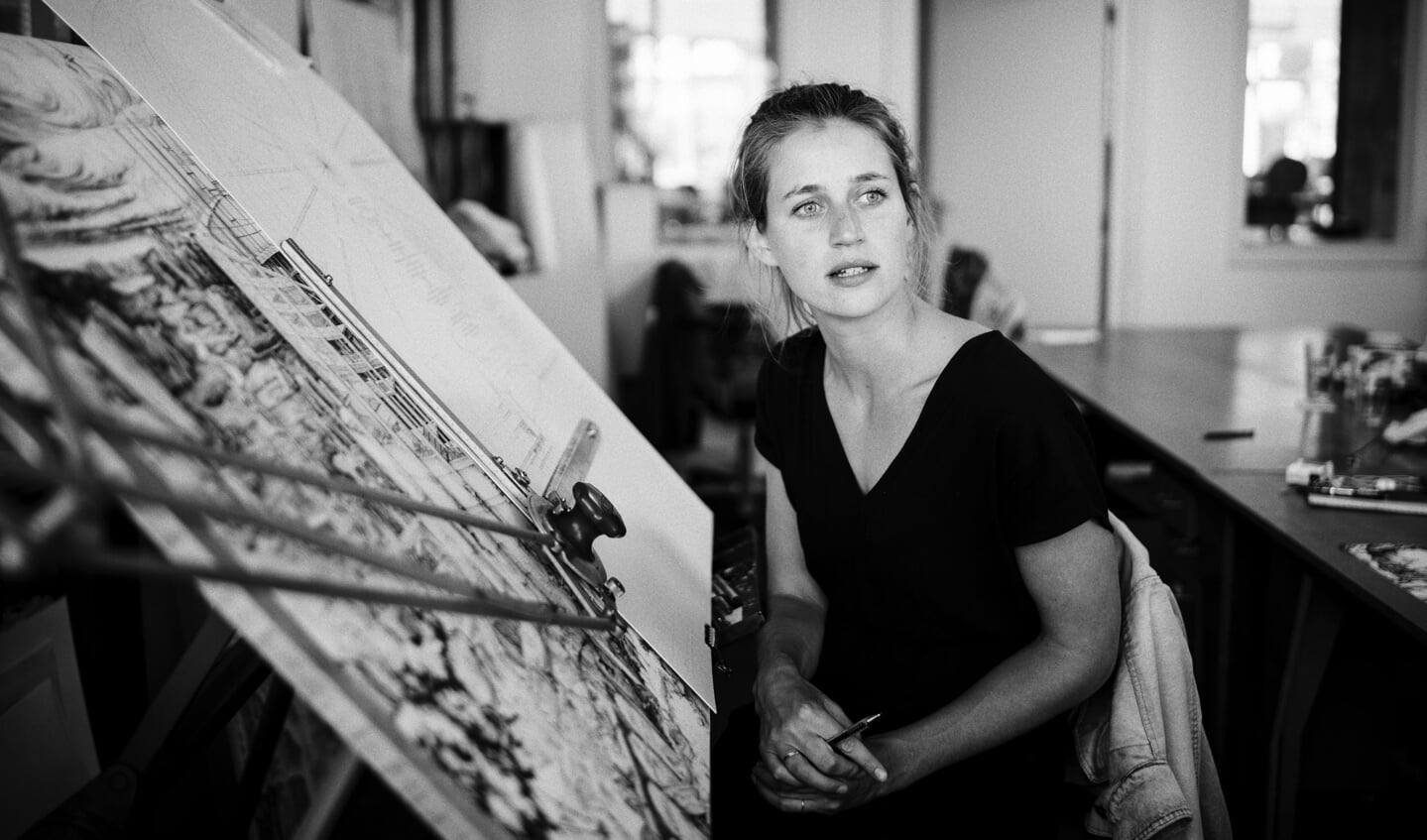 Carlijn Kingma verbeeldt de abstracte aspecten van onze maatschappij en plaatst de mens daarbij in de tijd. Foto: PR