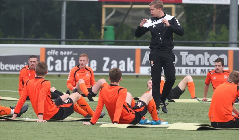 <p>Erik Zandstra tijdens de training. Foto: PR Longa '30</p>