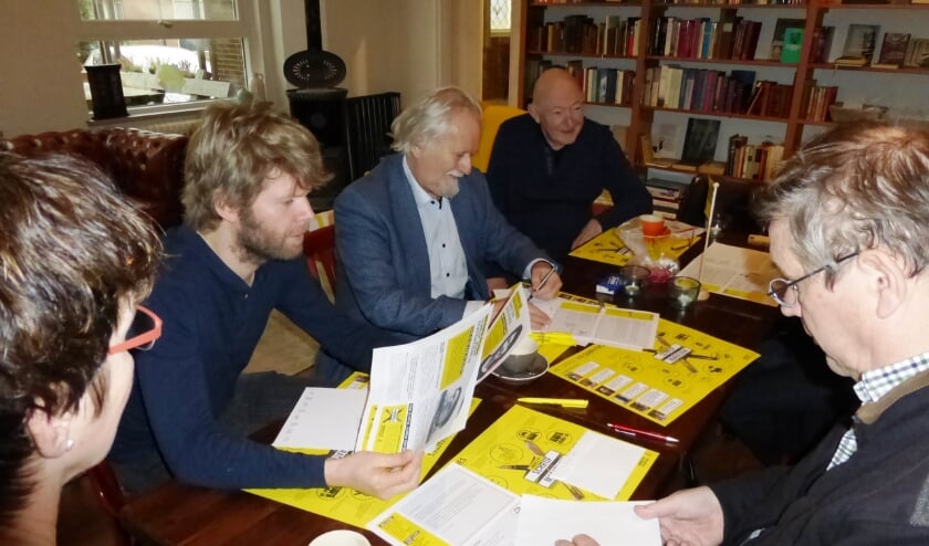 <p>Schrijven voor mensenrechten. Foto: Margo Molenaar</p>