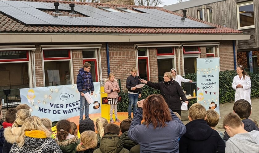 Het project werd gezamenlijk afgesloten. Foto: PR