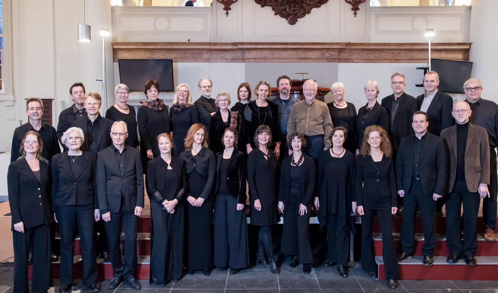 Cappella ad Fluvium uit Arnhem treedt op in Drempt. Foto: René Mathon Koele
