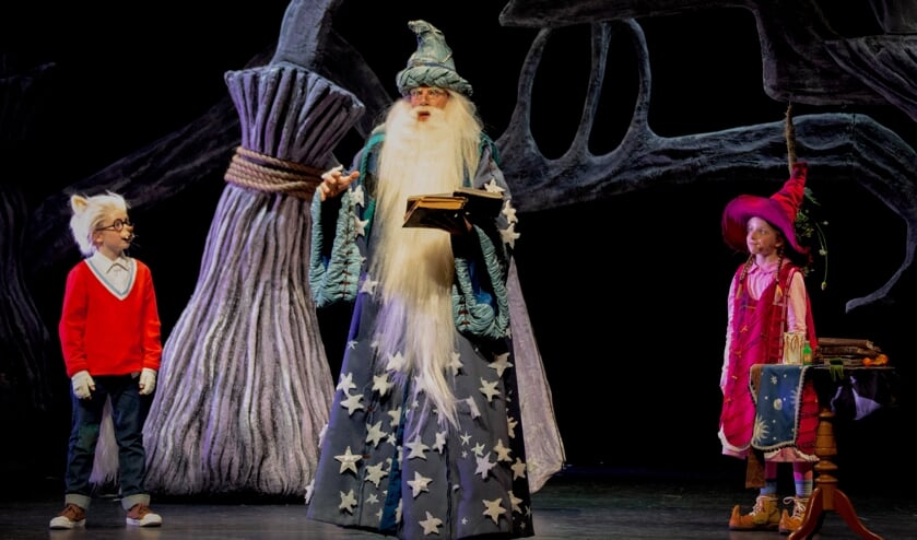 Scène uit musical Dolfje Weerwolfje en Foeksia de Miniheks. Foto: PR