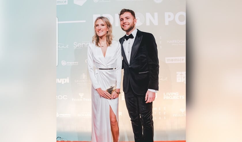 Suzan & Freek op de rode loper voorafgaande aan de EdisonPop Gala 2020.