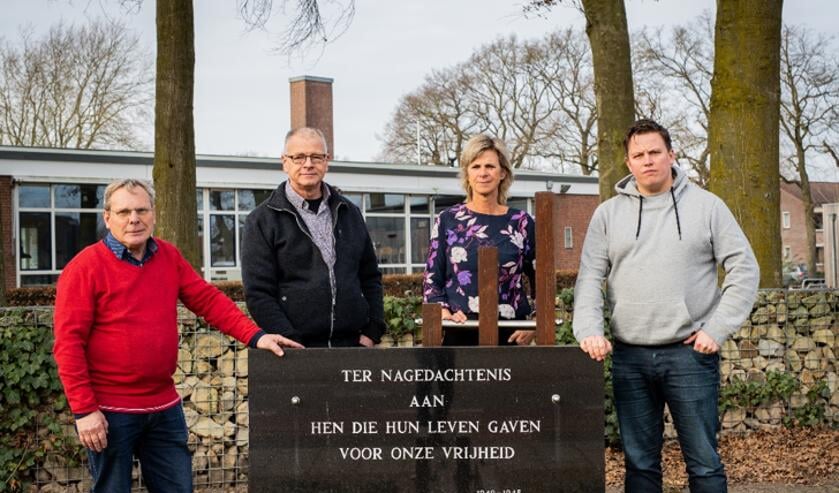 De 4-5 mei organisatie bij het herdenkingsmonument in Beltrum. Foto: PR