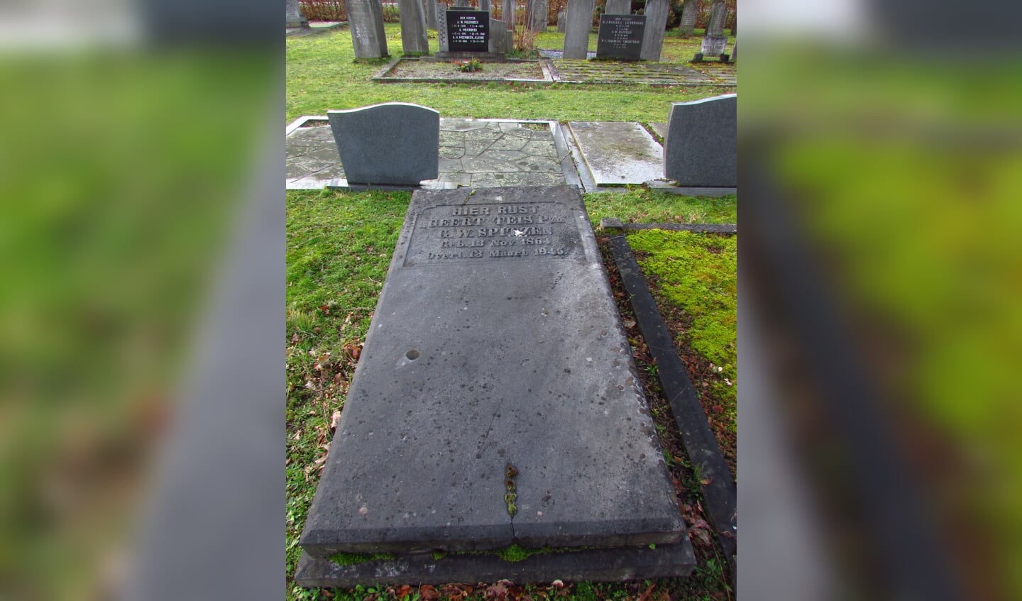 Het graf van Geert Teis op de Algemene Begraafplaats in Ruurlo. Foto: Historische Vereniging Old Reurle