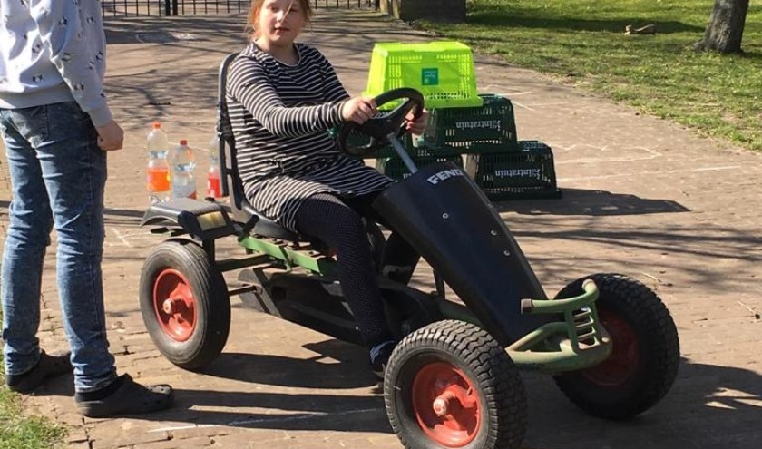 Druk bezig met de challenge om een parcours te volgen. Foto: PR
