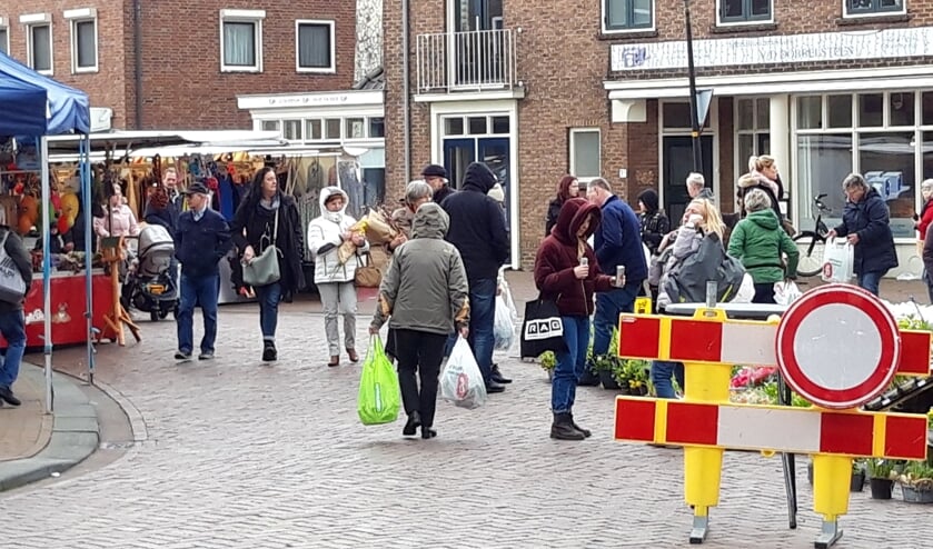 <p>De markt in Dinxperlo. Foto: Frank Vinkenvleugel</p>