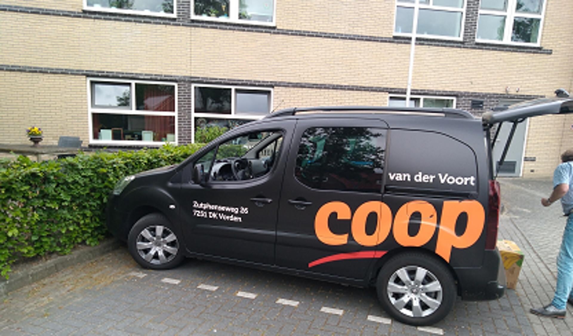 Coop in Vorden bezorgt wekelijks de boodschappen bij de bewoners van De Enk. Foto: PR