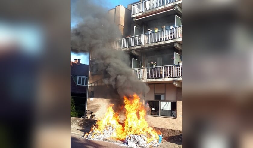 Wie heeft informatie over de brand? Foto: Facebook Willem Saris