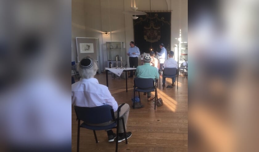 Een impressie van de sjoeldienst in de Lochemse synagoge. Foto: PR