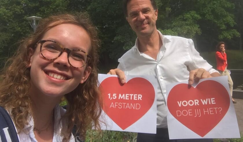 Nikki Feith uit Zutphen met premier Rutte. Foto: eigen foto