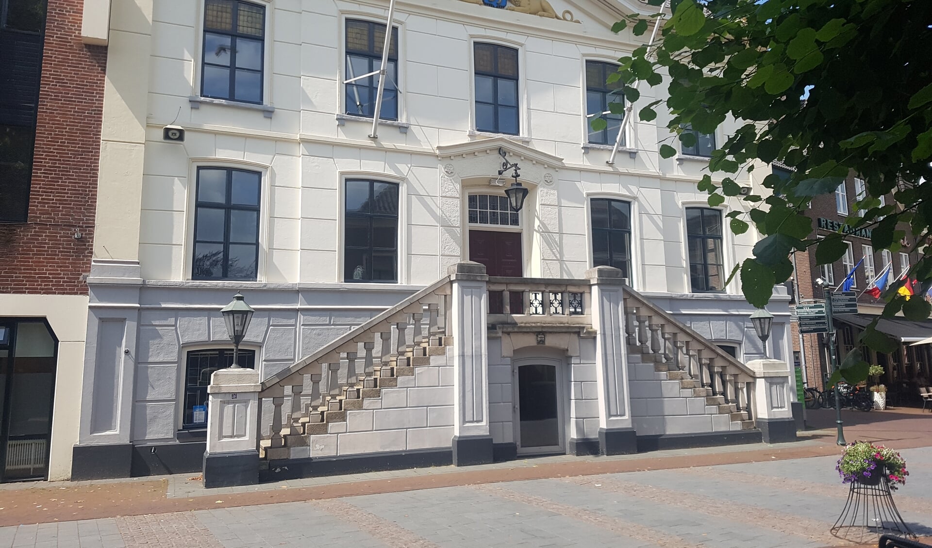 Het iconische stadhuis van Groenlo is nu nog het onderkomen van de SDOA. Foto: Kyra Broshuis