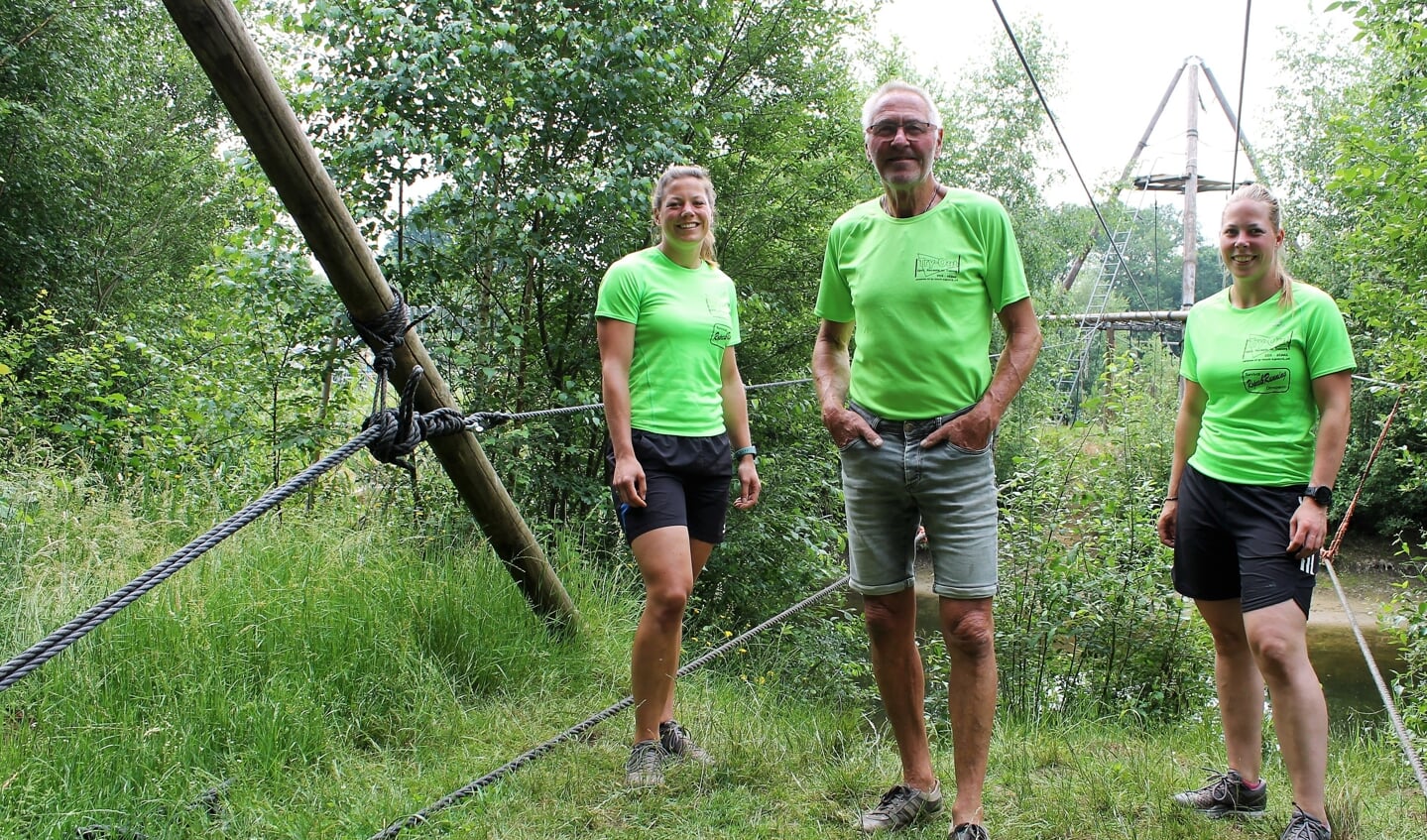 Janne, Herbert en Manon Luimes van Try-Out Buitensport. Foto: Marja Hengeveld