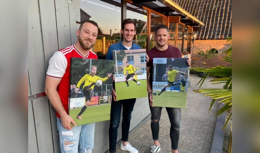 Maikel Janssen, Koen Hoijtink en Niek Sprukkelhorst,(v.l.n.r.)hebben afscheid genomen van VV Ruurlo 1. Foto: VV Ruurlo