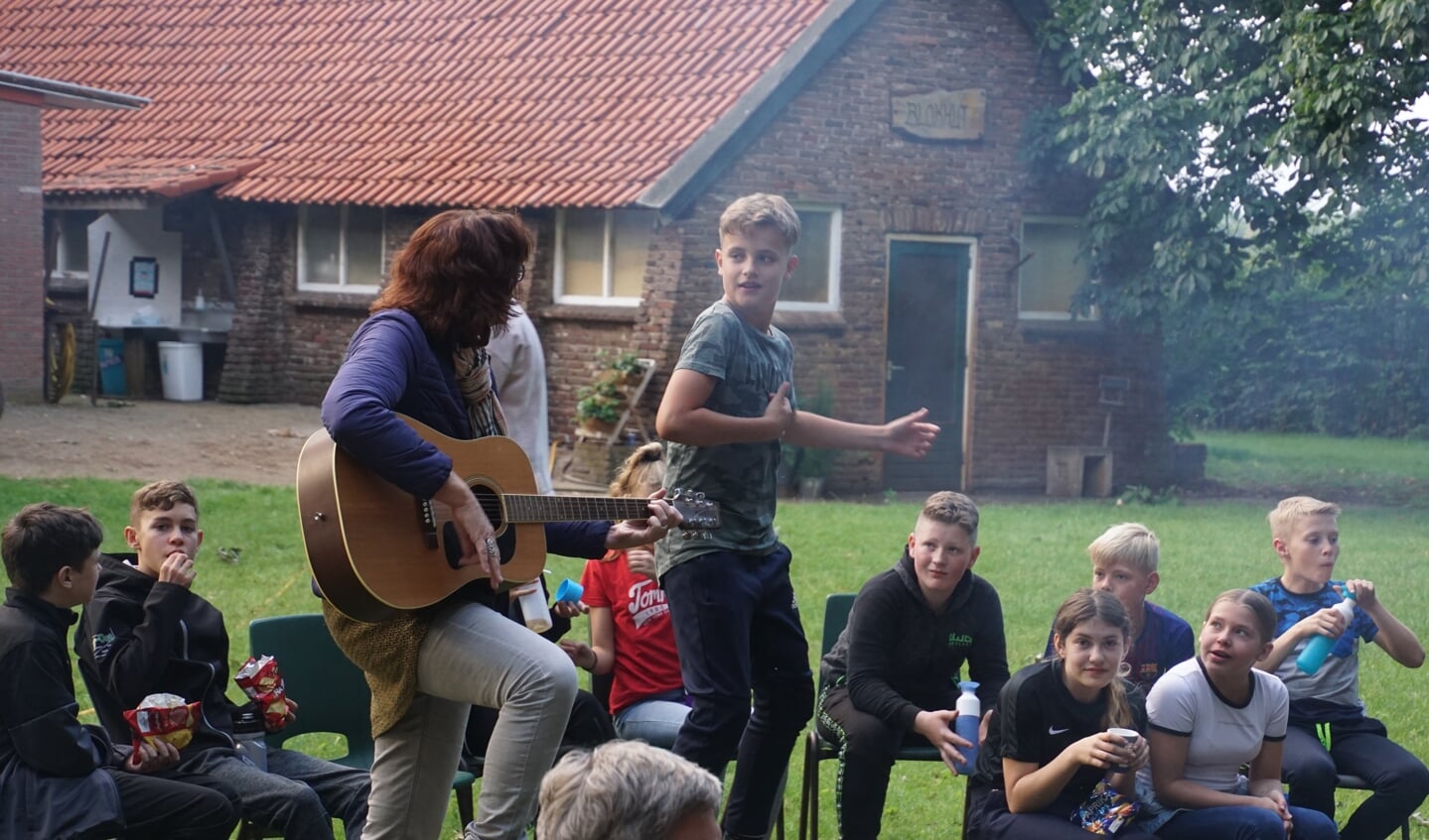 Muziek en plezier op de 'kampdag'.  Foto: Frank Vinkenvleugel