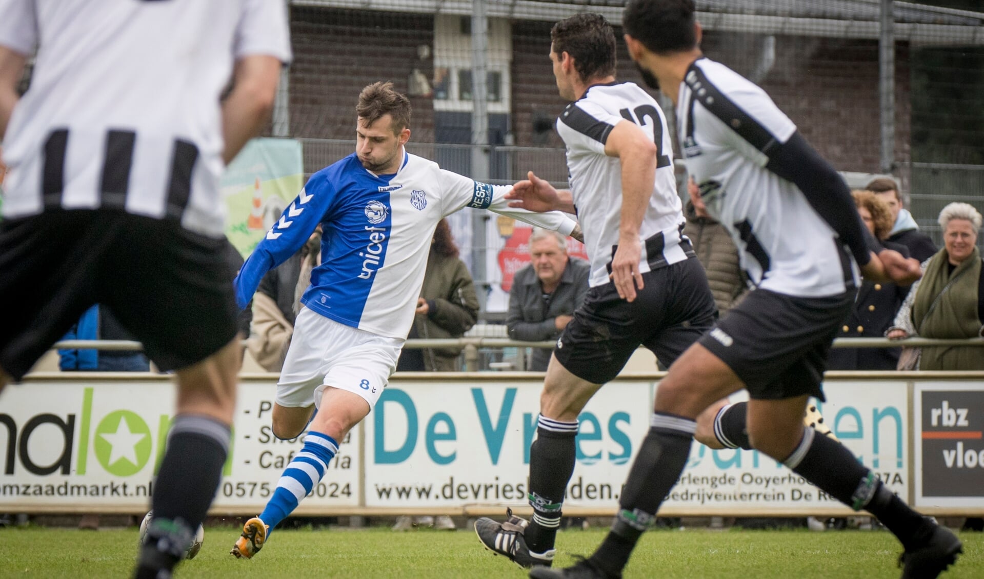 Aanvoerder Lars van Roon. Foto: Koos Groenewold