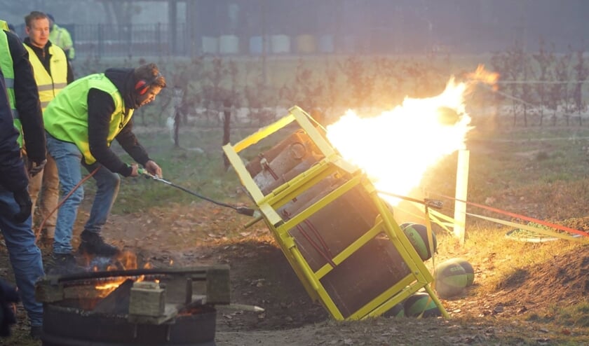 Van 2013 tot en met 2019 was carbidschieten bij ETP een traditie. Foto: Joop Saalmink
