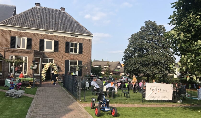 Juffrouw Bellefleur is feestelijk van start gegaan. Foto: PR