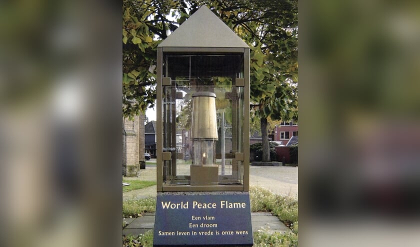 World Peace Flame Bronckhorst. Foto: Werkgroep WPFB