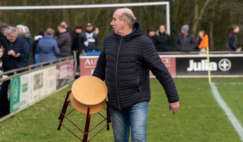 Henry Golstein blijft nog een jaar aan als hoofdtrainer van Sportclub Lochem. Foto: Henk-Jan Winkeldermaat/Sportclub Lochem