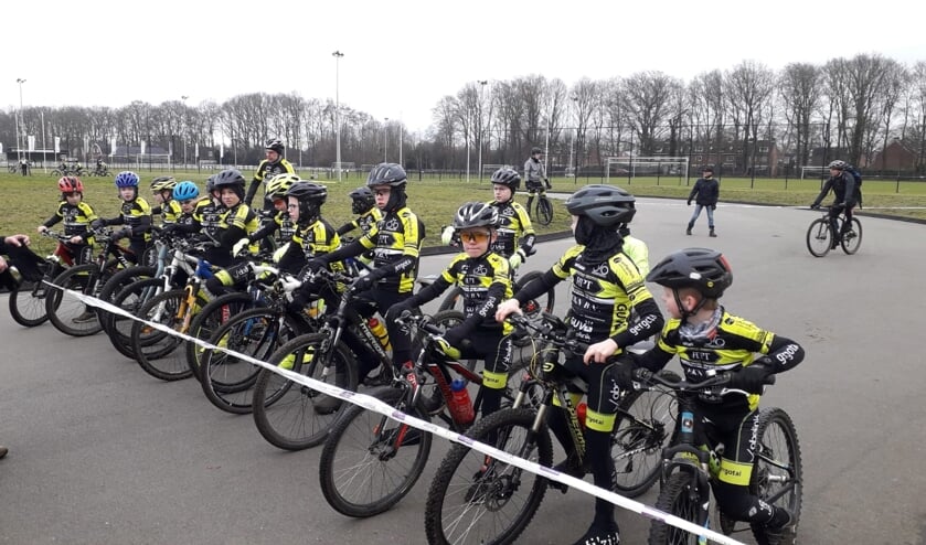 <p>Crosswedstrijd voor de jeugd. Foto: PR de Peddelaars</p>
