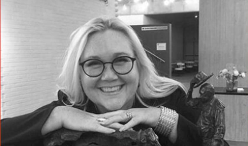 <p>Ira van Eelen geeft bij het Nut een lezing over kweekvlees. Foto: PR</p>