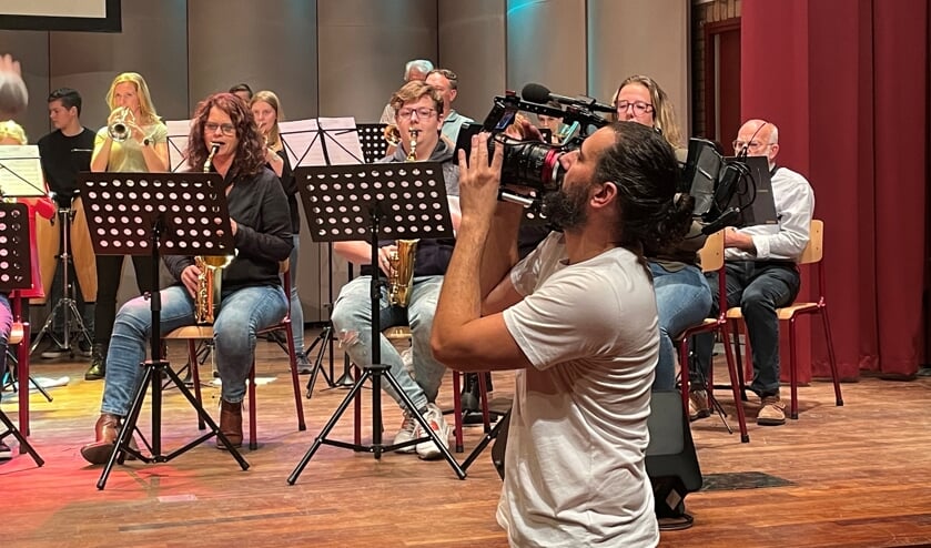 <p>RTL maakte opnames voor het programma Onderweg in de Regio. Foto: Verona Westera</p>