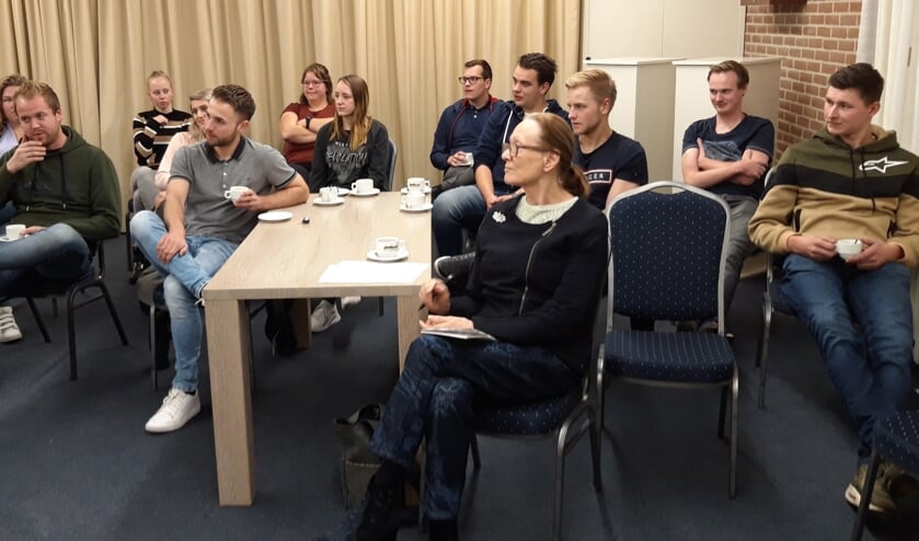 De bijeenkomst met Harfsense jongeren. Foto: PR
