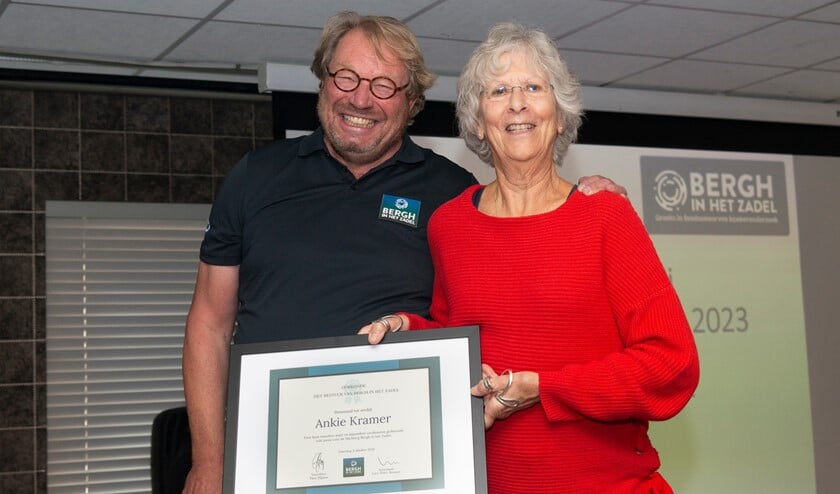 Ankie Kramer benoemd tot erelid. Foto: Robin Sommers