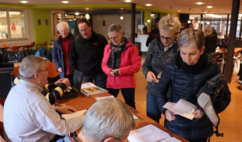Het inschrijvingsbureau vorig jaar, voorafgaand aan de laatst gelopen tocht. Foto: PR