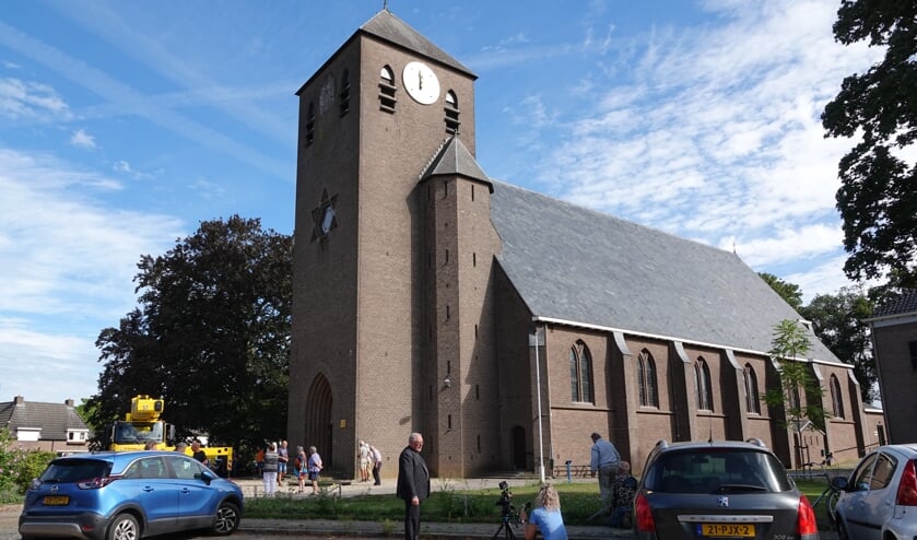 <p>De H. Johannes de Doper te Keijenborg blijft open. Foto: Gerrit te Vaarwerk</p>
