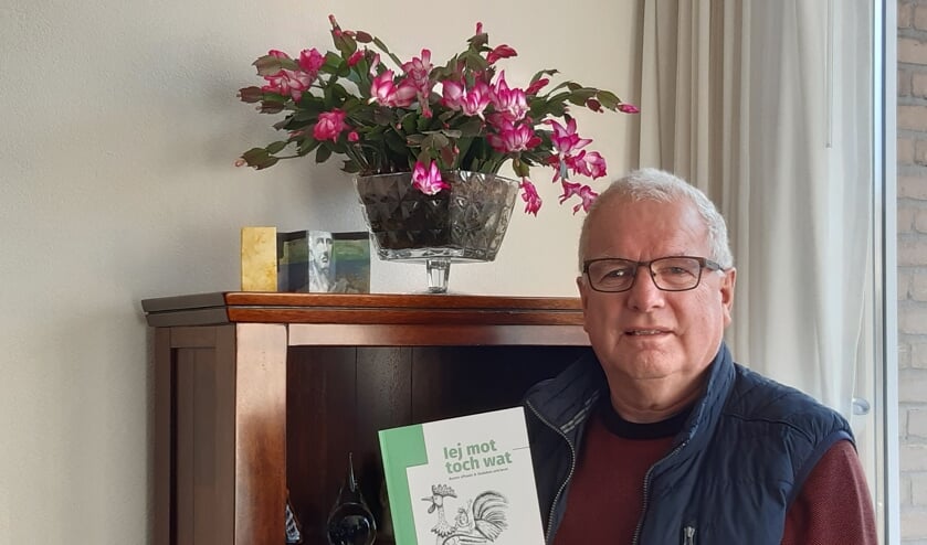 <p>Streektaaldocent en schrijver Joop Hekkelman. Foto: Willie Hekkelman-Berndsen</p>