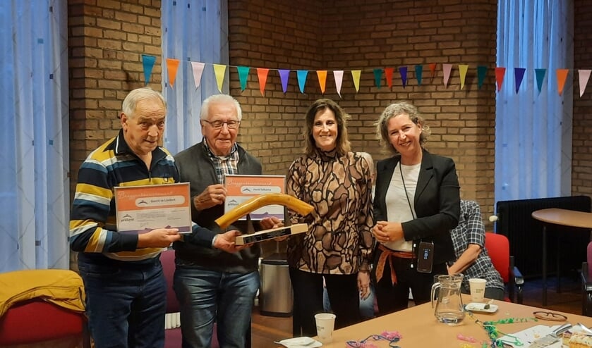 V.l.n.r. Gerrit te Lindert, Henk Tolkamp, Nelly de Vries en Anneke van Nierop  