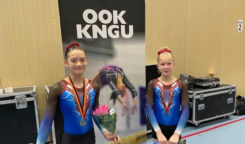 <p>Julia (r) en Lara (l). Foto: PR Penta Winterswijk</p>