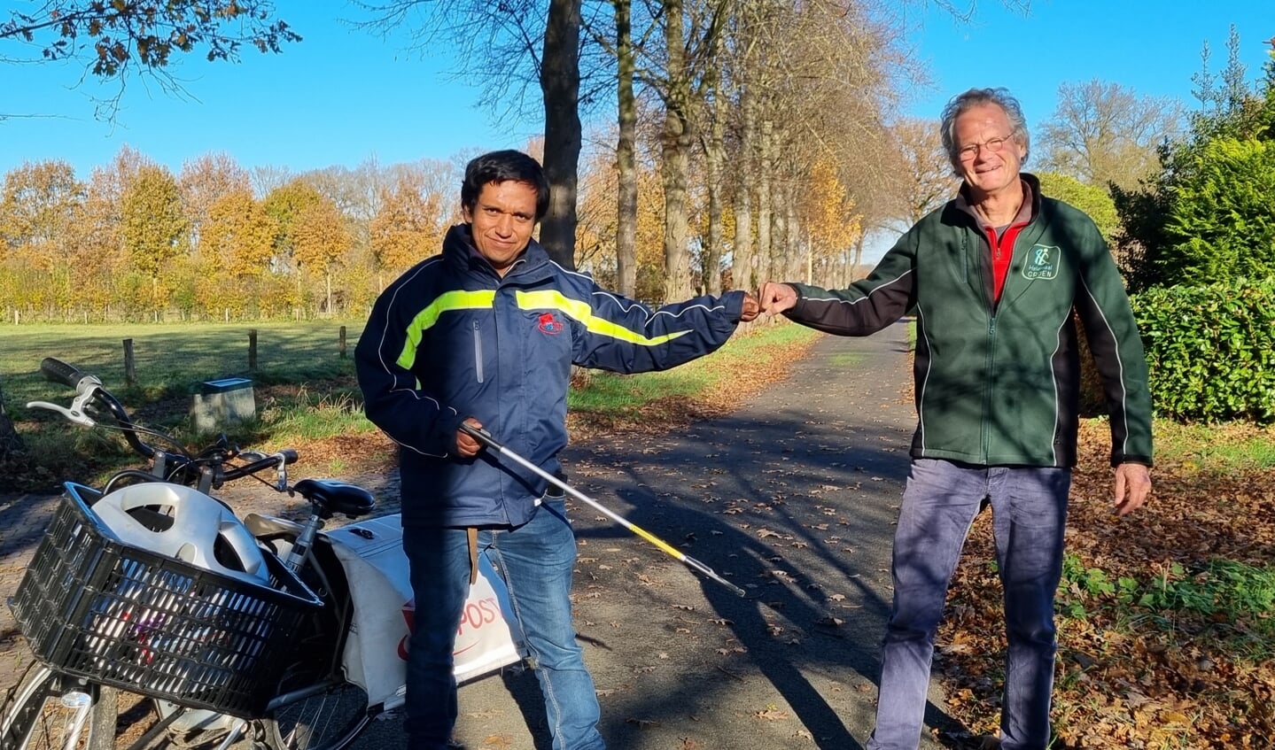 Ambassadeur Jaime Lebbink (links) en initiatiefnemer Jaap de Boer. Foto: Rob Weeber