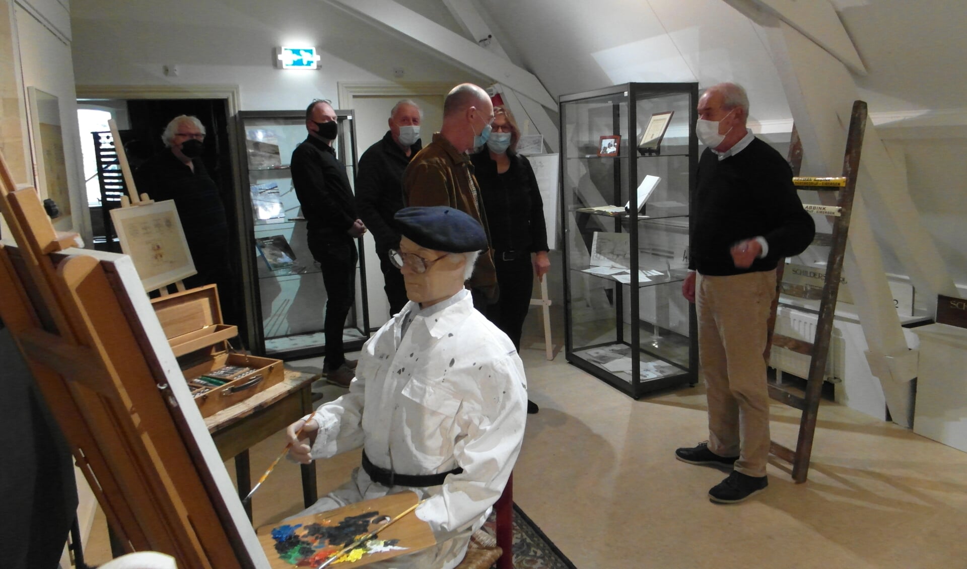 De kinderen van Herman Abbink in museum de Scheper voor de opening van de expositie. Foto: PR