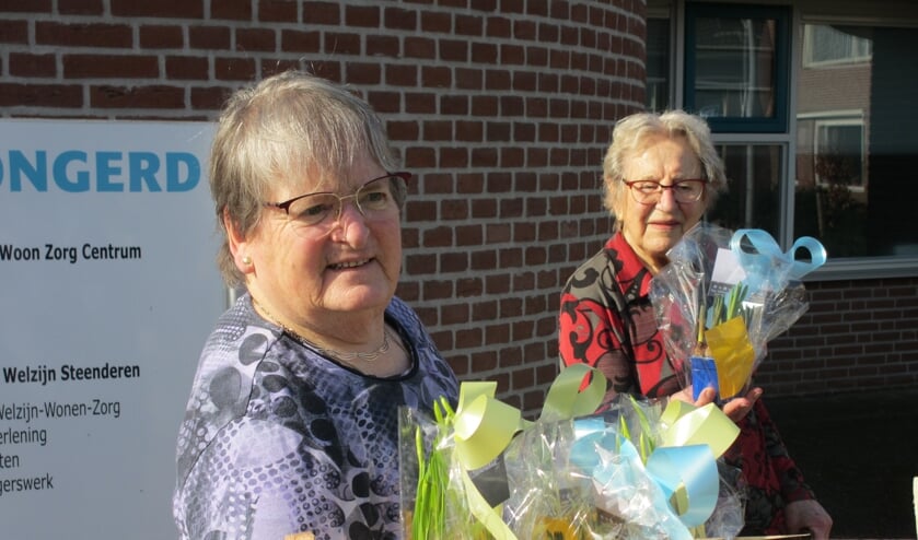 In De Bongerd in Steenderen staat in menige huiskamer een potje met voorjaarsbolletjes. Foto: Margo van Steen