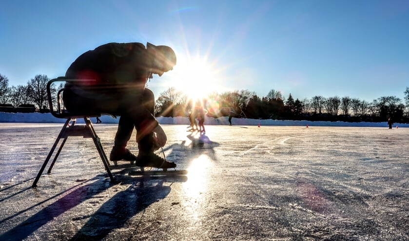 <p>Zaterdag en zondag kon er in Hengelo onder perfecte omstandigheden geschaatst geworden. Foto: Luuk Stam</p>