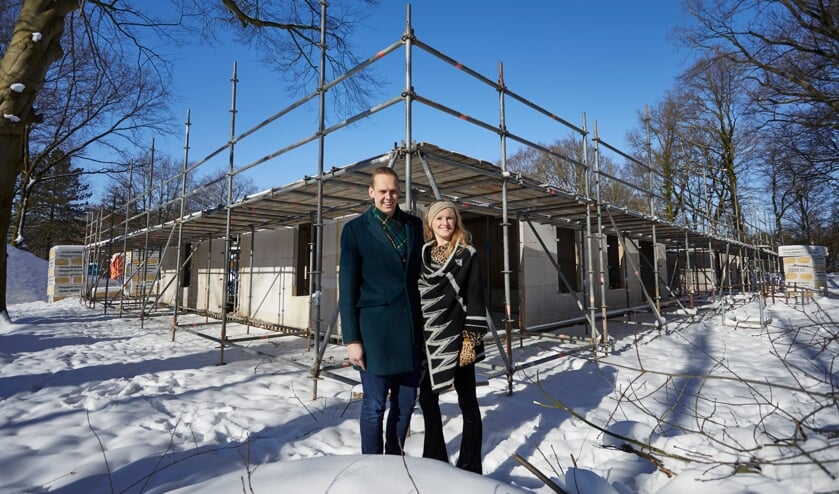 <p>Bram en Anouk Sprey beginnen op landgoed De Wientjesvoort Hoeve Sprey, een woonlocatie voor jongvolwassenen met een verstandelijke beperking. Foto: Arjan Gotink</p>