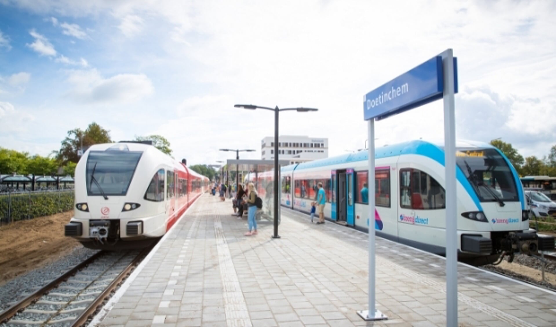 Naast de Breng- en Arriva-treinen wordt ook onderzocht of het mogelijk is om de RegioExpress als sneltrein vanaf Doetinchem naar Arnhem te rijden.