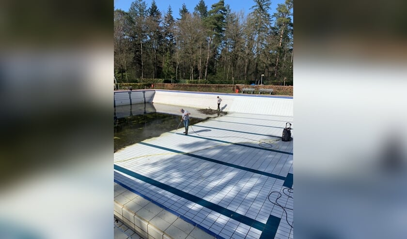 <p>De zwemmers moeten nog even op water wachten. Foto: PR</p>