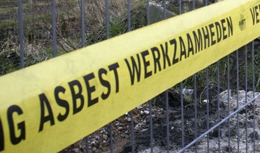 <p>Asbestsanering is aan strenge veiligheidsregels gebonden. Foto: stockfoto Achterhoek Nieuws</p>